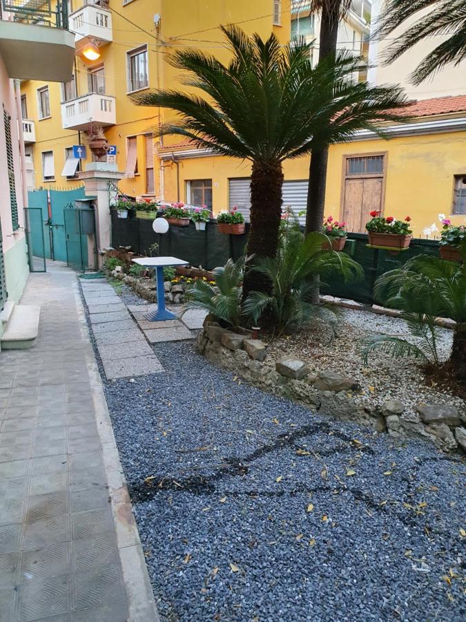 Villa Arcobaleno Rondo Garibaldi Sanremo Ngoại thất bức ảnh