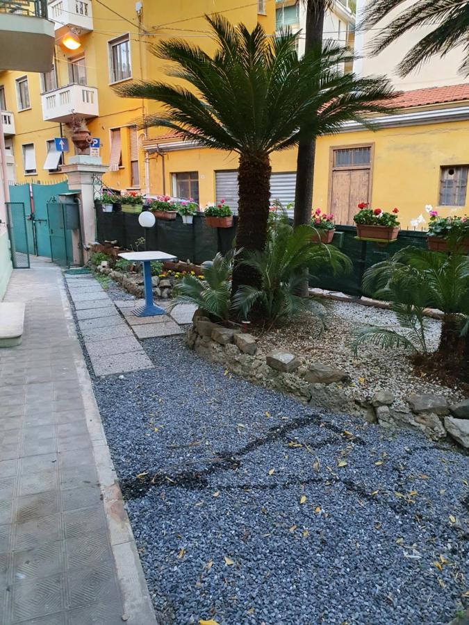 Villa Arcobaleno Rondo Garibaldi Sanremo Ngoại thất bức ảnh